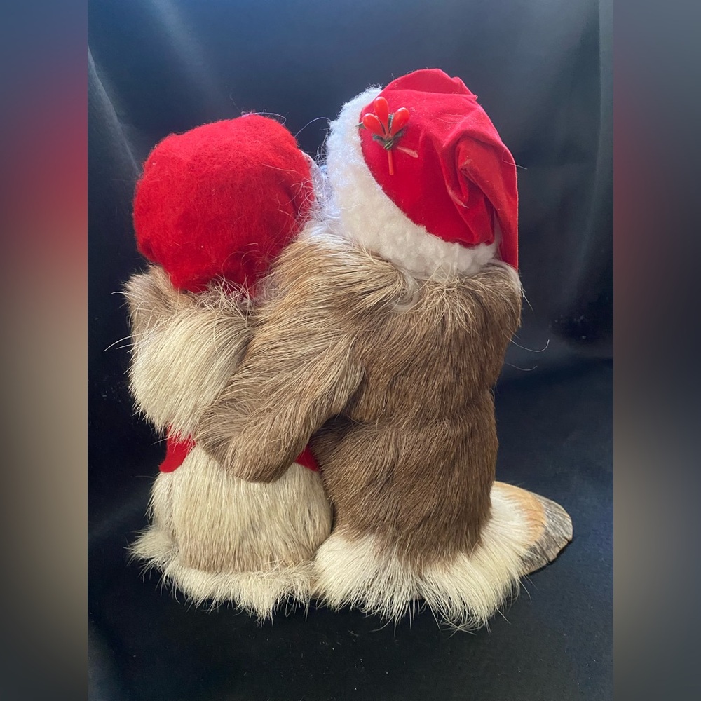 Vintage Authentic Lappish Erkki Juoppseri Reindeer Fur Mr & Mrs Claus Art - Picture 3 of 8